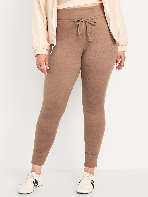 Image number 6 showing, Extra High-Waisted CloudComfy Jogger Leggings