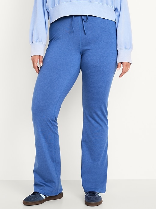 Image number 5 showing, Extra High-Waisted CloudComfy Flare Leggings
