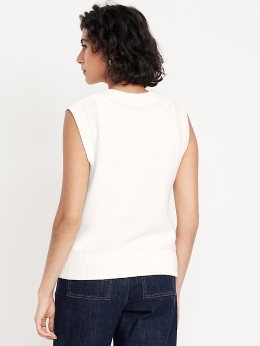L'image numéro 7 présente Gilet en tricot torsadé