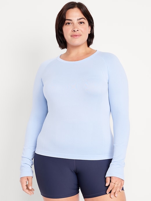 Image number 7 showing, Fluid Seamless Fitted Top