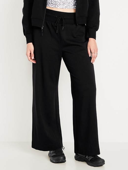 Image number 4 showing, Extra High-Waisted Dynamic Fleece Wide-Leg Sweatpants