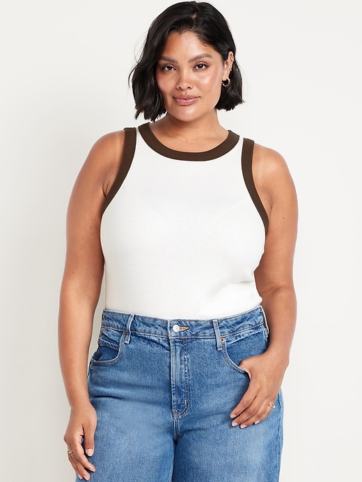 L'image numéro 6 présente Camisole moulante à col montant