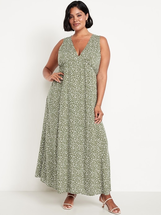Image number 6 showing, Fit & Flare Floral Maxi Dress