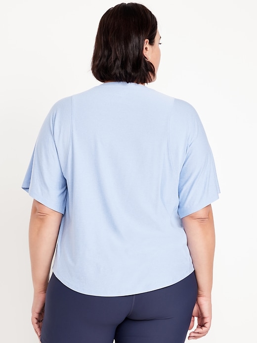 Image number 8 showing, CloudMotion Seamed T-Shirt