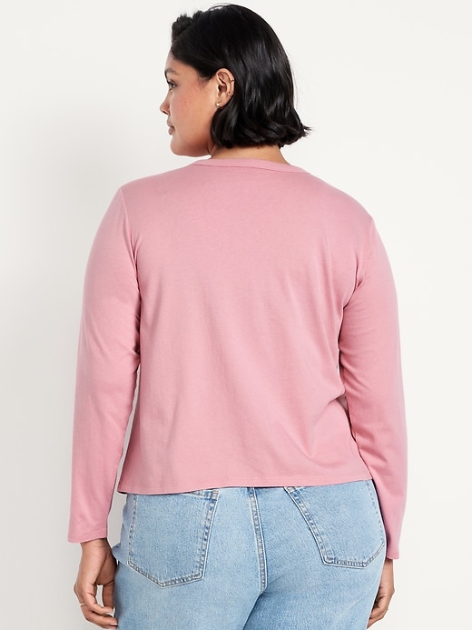 L'image numéro 7 présente T-shirt passe-partout à manches longues