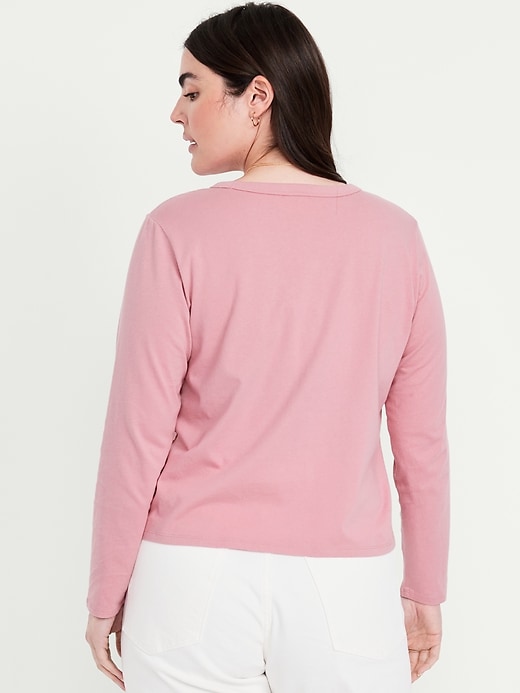L'image numéro 5 présente T-shirt passe-partout à manches longues