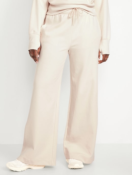 Image number 4 showing, Extra High-Waisted Dynamic Fleece Wide-Leg Sweatpants