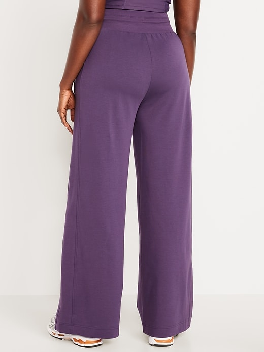 Image number 5 showing, Extra High-Waisted Dynamic Fleece Wide-Leg Sweatpants