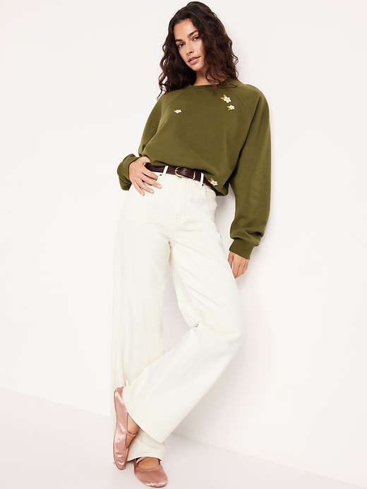 Image number 7 showing, SoComfy Oversized Graphic Sweatshirt