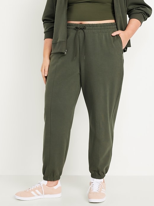 Image number 5 showing, High-Waisted Dynamic Fleece Sweatpants