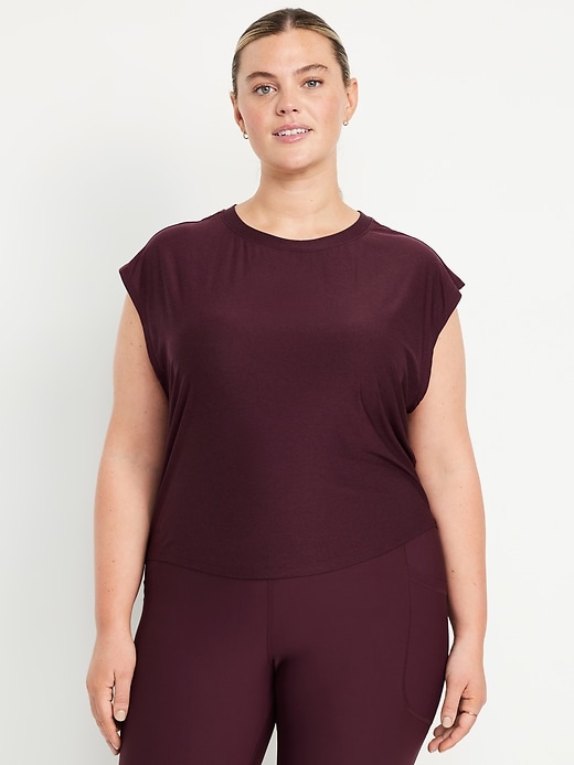 Image number 5 showing, CloudMotion Split-Back Top