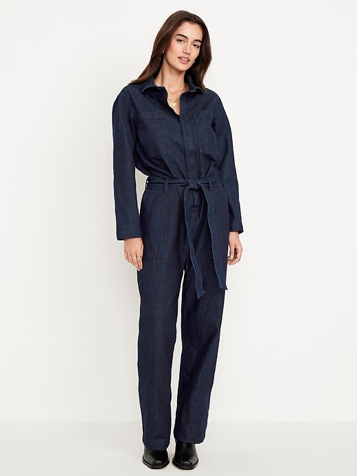 L'image numéro 1 présente Combinaison en denim à manches longues