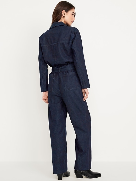 L'image numéro 2 présente Combinaison en denim à manches longues