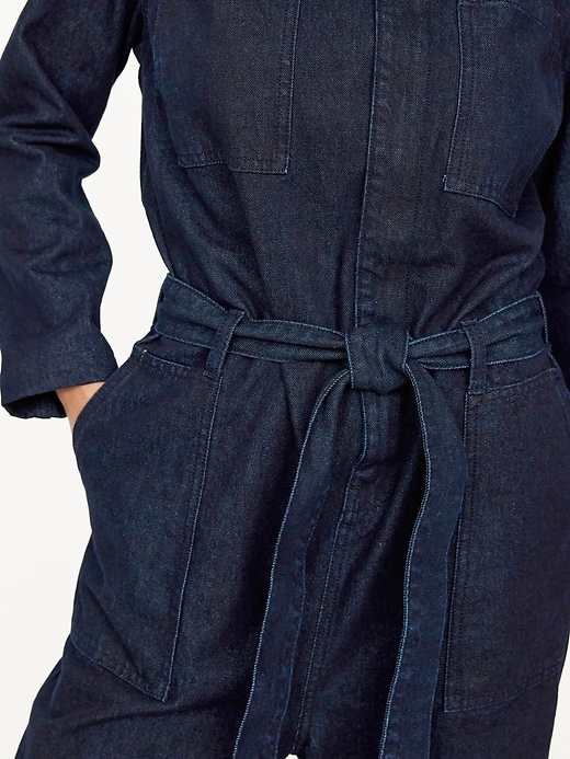 L'image numéro 3 présente Combinaison en denim à manches longues