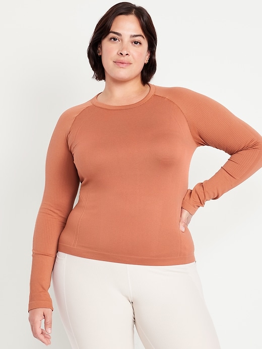 Image number 5 showing, Fluid Seamless Fitted Top