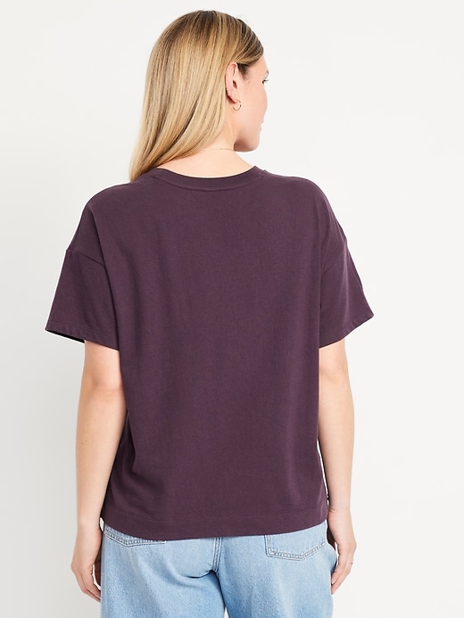 L'image numéro 5 présente T-shirt vintage