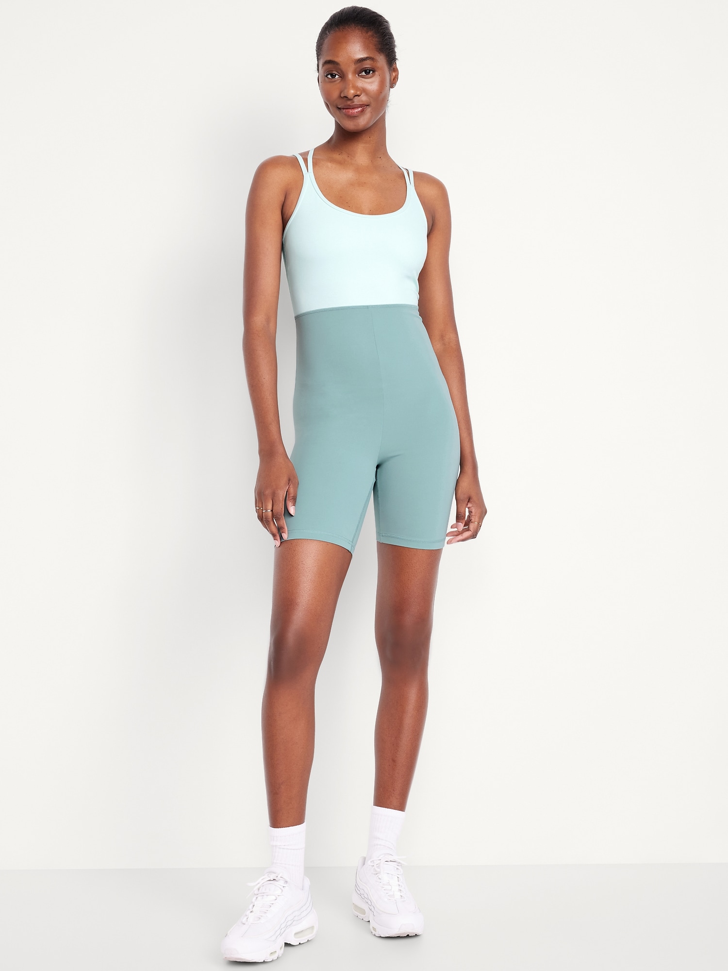 StudioSmooth Bodysuit -- 6-inch inseam