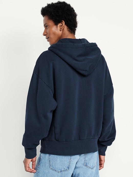 L'image numéro 5 présente Veste à capuchon surdimensionnée en tissu épais