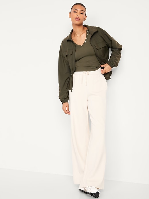 Image number 3 showing, Exhale Seamless Cropped Henley Top