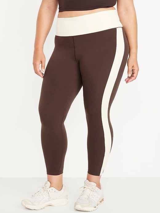 Image number 6 showing, Extra High-Waisted StudioSmooth 7/8 Leggings