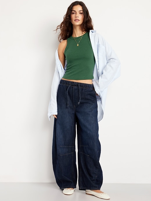 L'image numéro 3 présente Camisole courte moulante