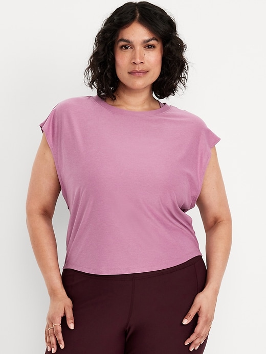 Image number 5 showing, CloudMotion Split-Back Top