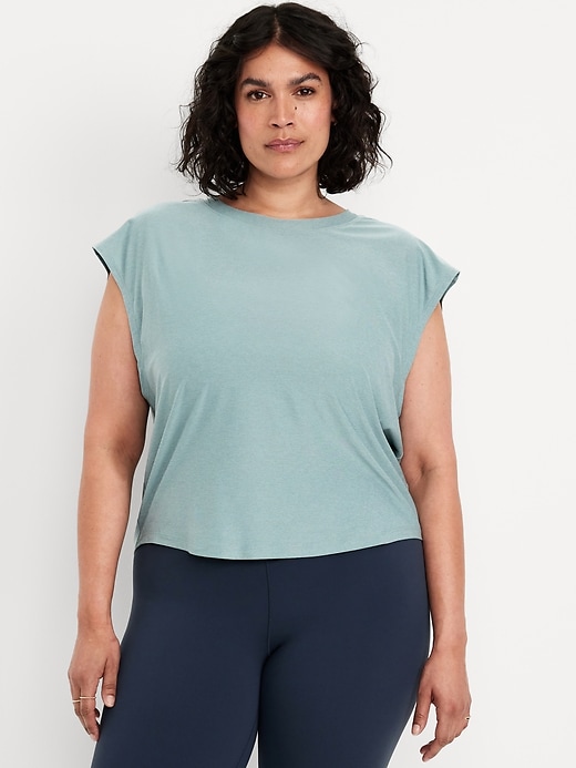 Image number 5 showing, CloudMotion Split-Back Top