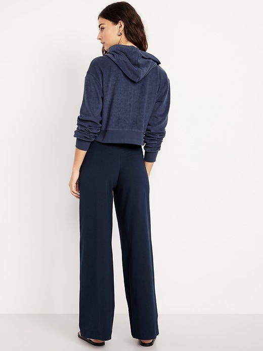L'image numéro 2 présente Legging en jersey à taille mi-basse et à jambe ultra-large