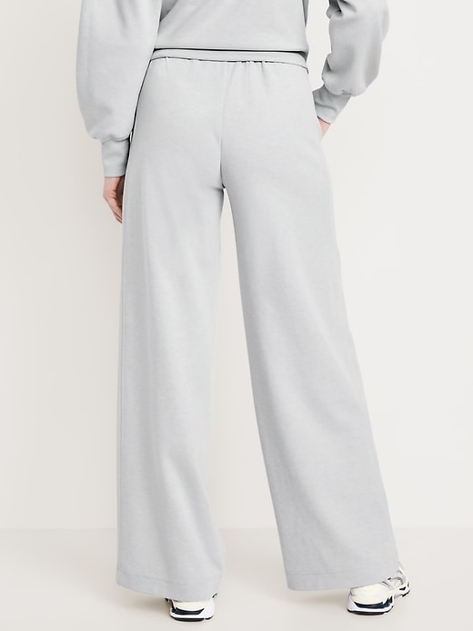 Image number 2 showing, Extra High-Waisted Dynamic Fleece Wide-Leg Sweatpants