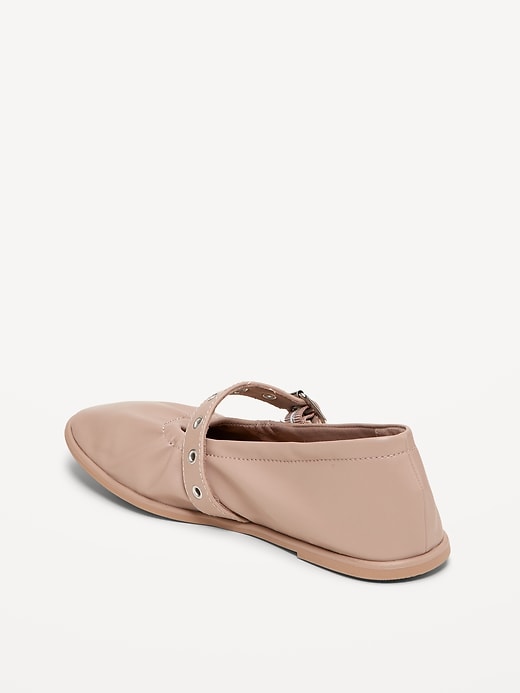 L'image numéro 4 présente Ballerines Charles IX en similicuir à effet froissé