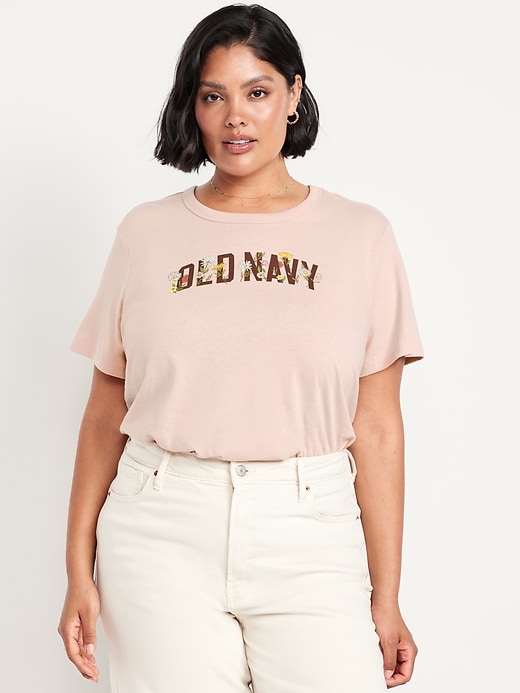 Image number 7 showing, EveryWear Logo-Graphic T-Shirt
