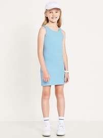 L'image numéro 1 présente Robe de sport ajustée sans manches PowerChill pour fille