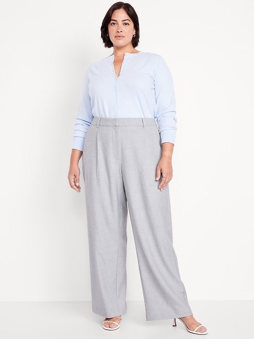 L'image numéro 7 présente Pantalon de tailleur Taylor à taille très haute et à jambe large
