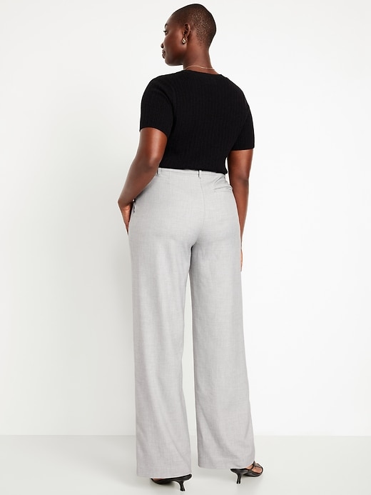 L'image numéro 6 présente Pantalon de tailleur Taylor à taille très haute et à jambe large