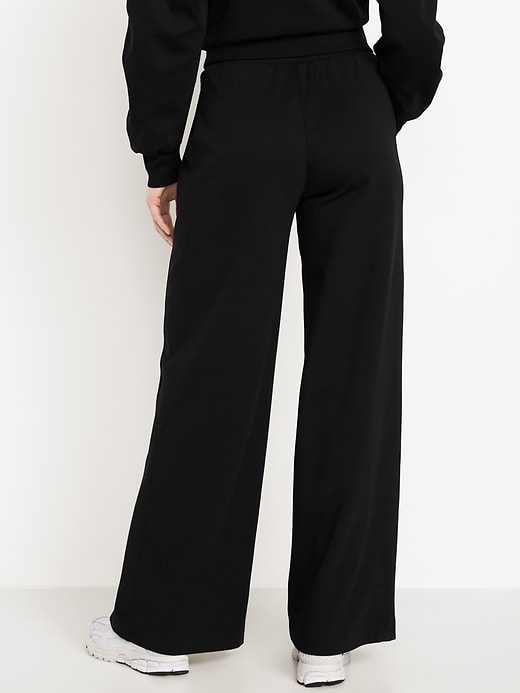 Image number 8 showing, Extra High-Waisted Dynamic Fleece Wide-Leg Sweatpants