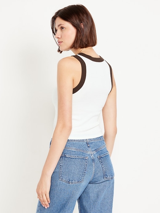 L'image numéro 8 présente Camisole moulante à col montant