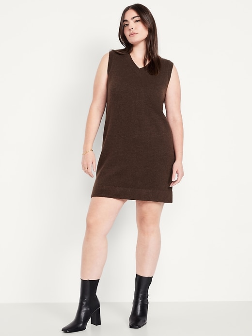 L'image numéro 4 présente Robe-chandail courte SoSoft