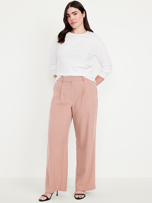 L'image numéro 5 présente Pantalon de tailleur Taylor à taille très haute et à jambe large