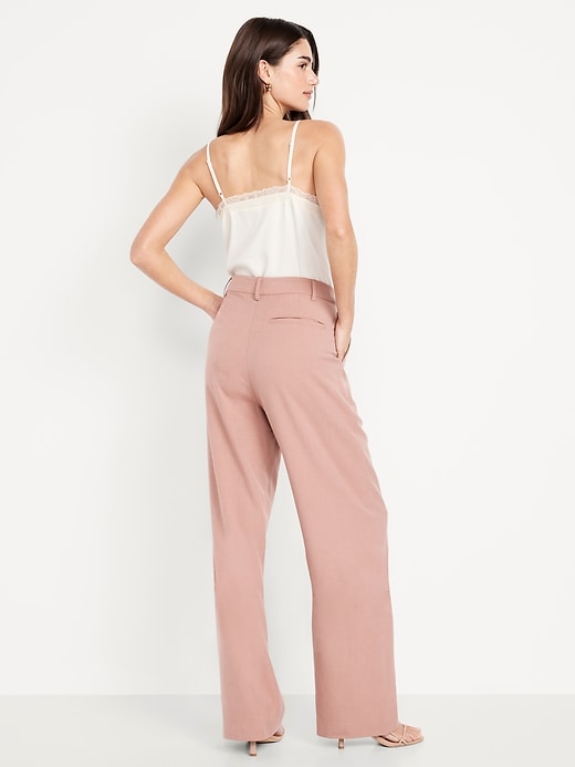 L'image numéro 3 présente Pantalon de tailleur Taylor à taille très haute et à jambe large