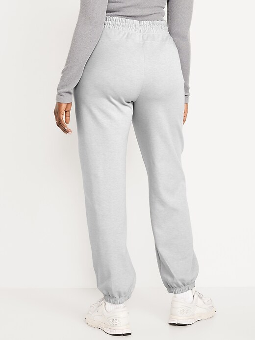 L'image numéro 5 présente Pantalon cargo à taille haute en Molleton dynamique