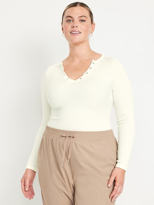 Image number 7 showing, Exhale Seamless Cropped Henley Top