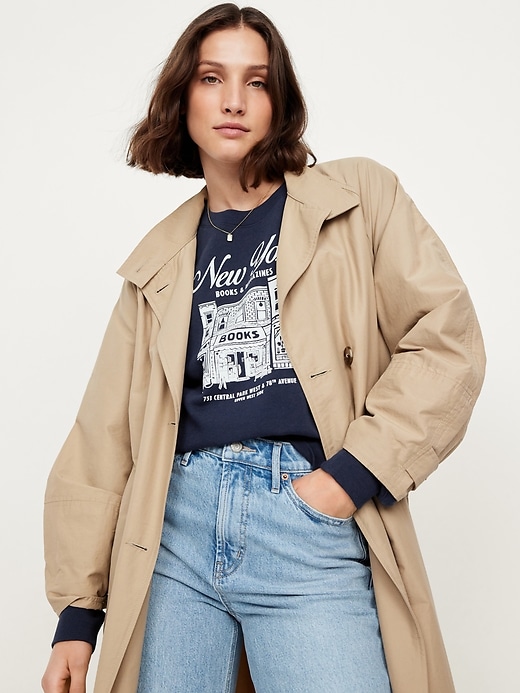 Image number 3 showing, SoComfy Oversized Graphic Raglan Sweatshirt
