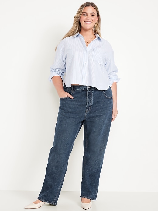 L'image numéro 6 présente Jean coupe droite détendue à taille basse moyenne