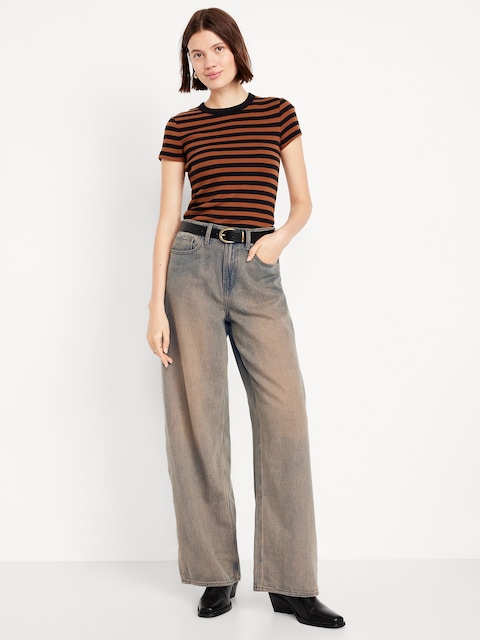 Jean coupe généreuse jambe large à taille haute