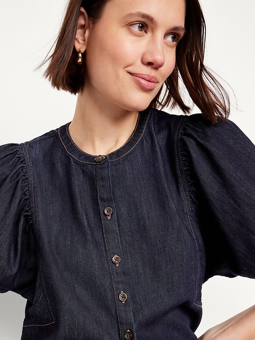 Image number 4 showing, Puff-Sleeve Button-Down Cropped Denim Shirt