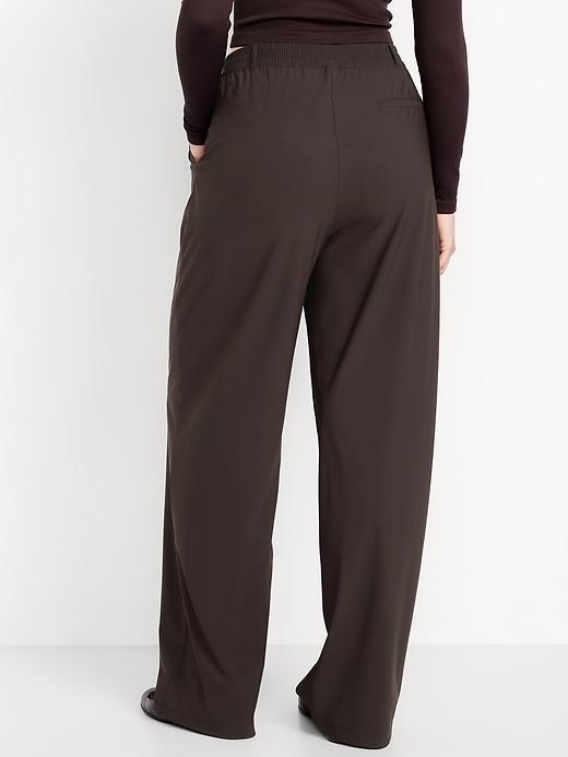 L'image numéro 5 présente Pantalon tailleur Tech élégant jambe large à taille haute