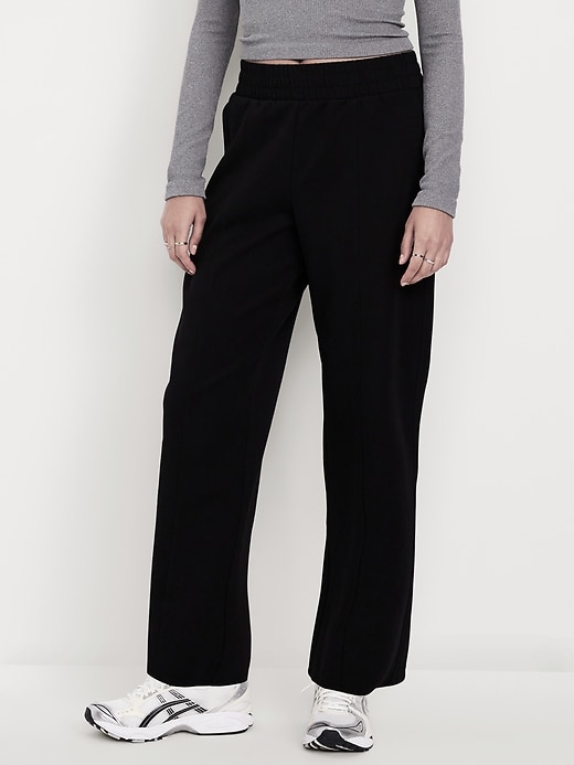 Image number 1 showing, High-Waisted Dynamic Fleece Barrel Pants