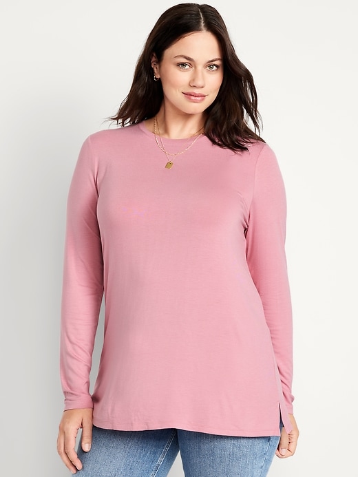 Image number 4 showing, Luxe Long-Sleeve Crew-Neck Tunic