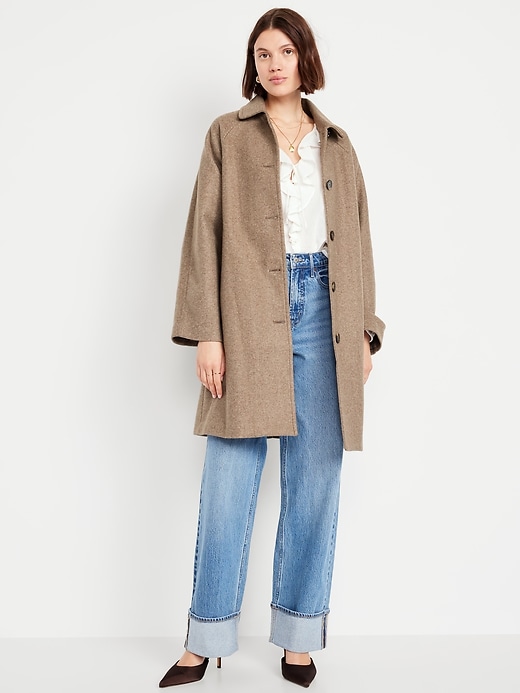L'image numéro 1 présente Manteau hydrorésistant boutonné sur le devant