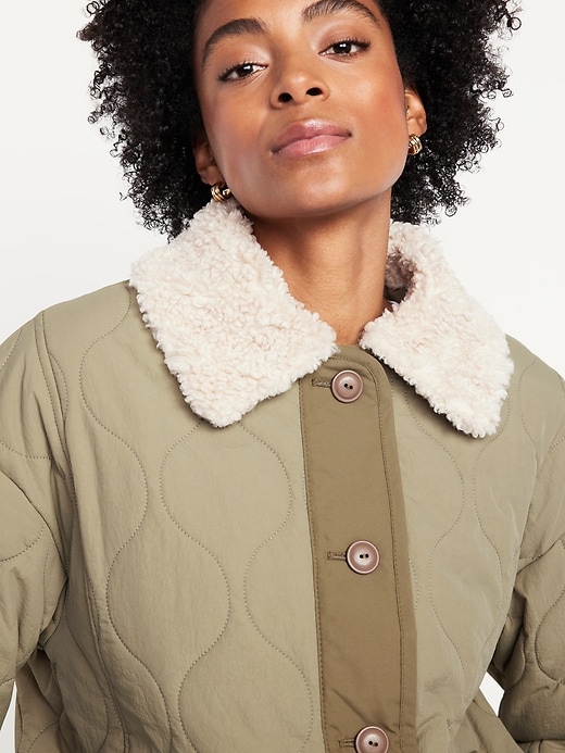 L'image numéro 4 présente Veste matelassée en nylon